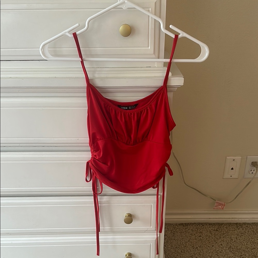 SHEIN Red Side Cinch Crop Top